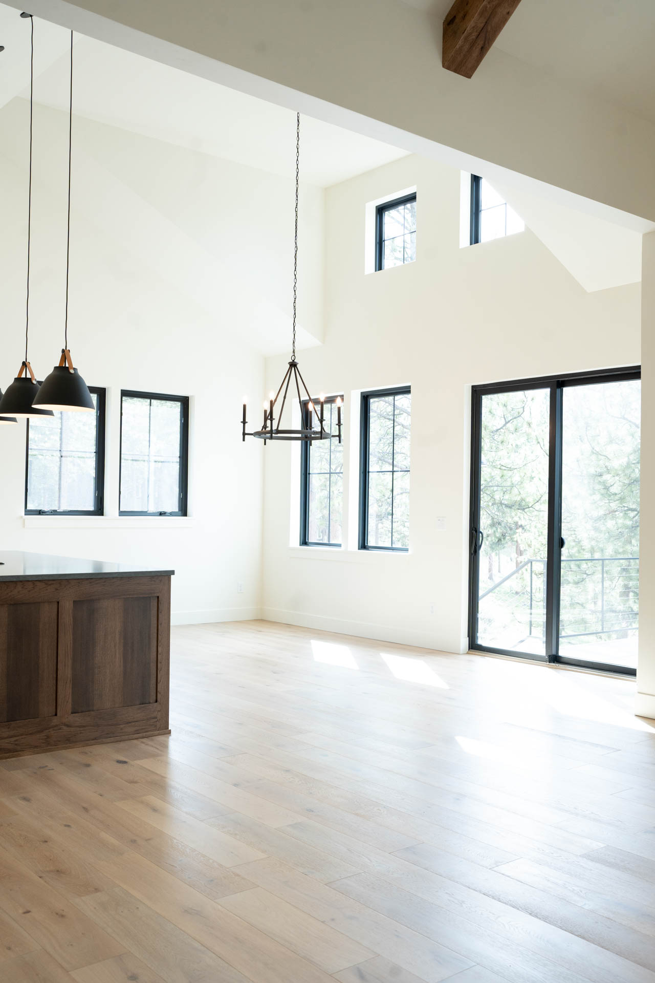 Bend Oregon sustainable home with mountain views by Solaire Homebuilders